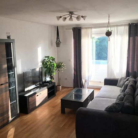 Moderne Wohnung An Der Messe Нюрнберг Экстерьер фото