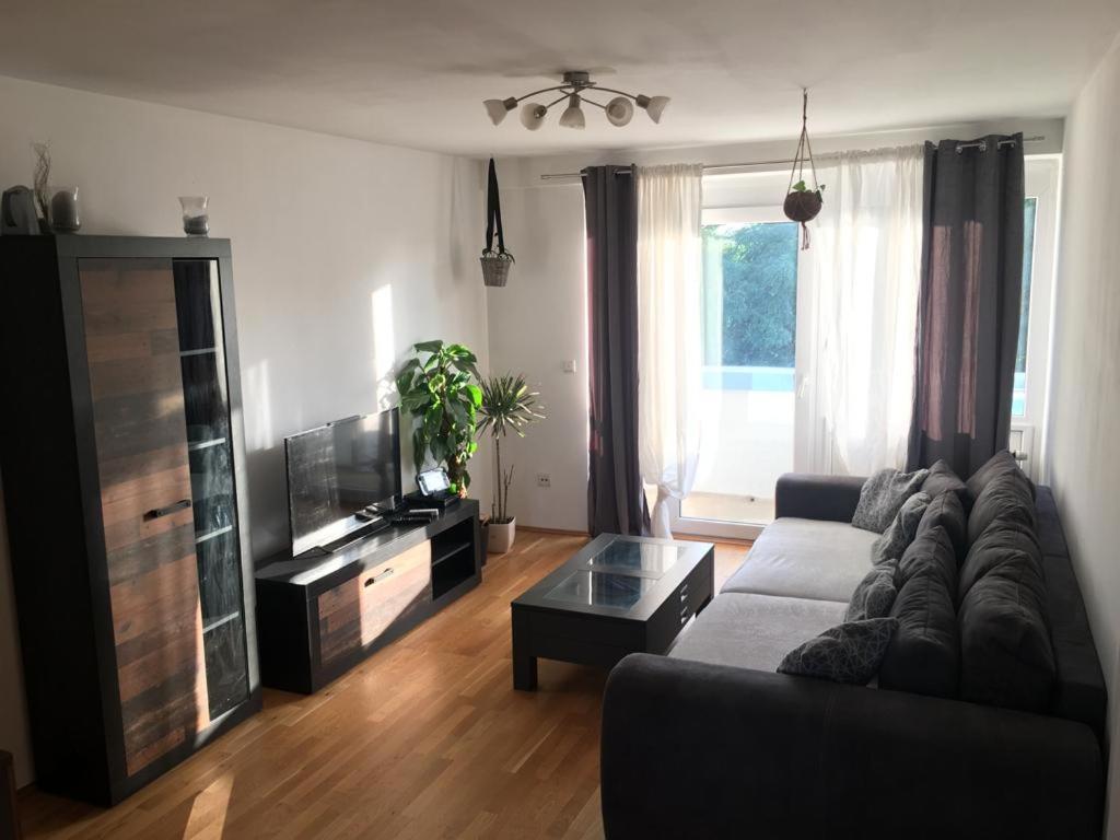 Moderne Wohnung An Der Messe Нюрнберг Экстерьер фото